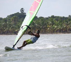 7 Tage aufregendes Windsurf-Camp für Anfänger im Palmresort in Kalpitiya, Sri Lanka - Photo 2