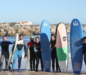 4 Tage Spannendes Surfcamp mit der Alex Surf School am Baleal Beach in Peniche, Portugal - Photo 4