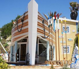 8 jours en stage de surf en famille à Ericeira, Portugal - Photo 4