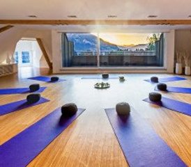 4 Tage „Inside Flow meets Slow Yoga“ Retreat in Flims, Schweiz - Photo 5