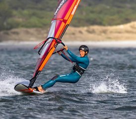 76 Tage Northland Wing-Foil- und Windsurf-Urlaub in Coopers Beach, Neuseeland - Photo 1