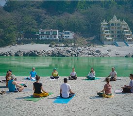 27-Daagse 300-Uur Hatha, Kundalini en Ashtanga Vinyasa Yoga Docentenopleiding in Rishikesh, India - Photo 2