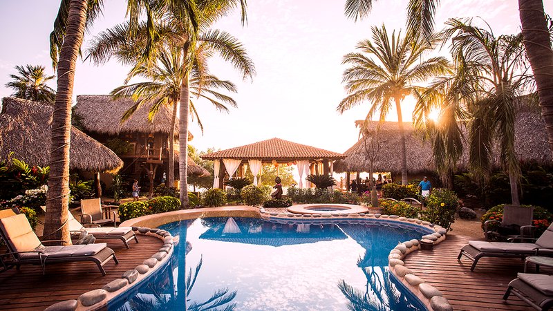 8 Day Surf and Yoga Holiday in Playa Troncones, Guerrero