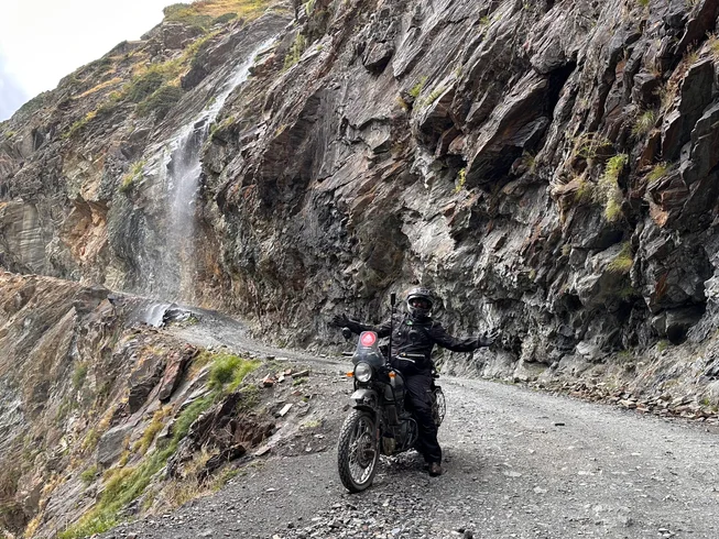 8 Day Guided Adventure Motorcycle Tour in the Pangi Valley, India