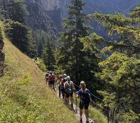 4 días de retiro de yoga Bergmomente en Austria: yoga y senderismo en Trins, Tirol - Photo 2