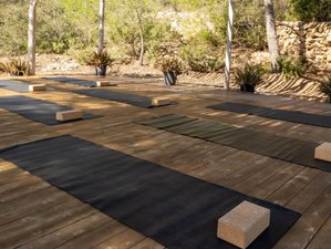 4 Tage Yoga und Transformations Retreat auf Ibiza, Spanien: Seien Sie Ihr Authentisches Selbst