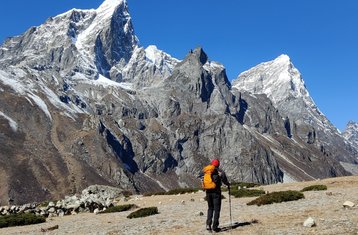 15 Tage Everest Base Camp Trek mit Yoga in Nepal