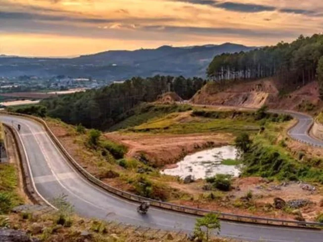 6 Day Ultimate Guided Motorcycle Tour: Saigon - Mekong Delta - Central Highlands - Dalat, Vietnam photo 9