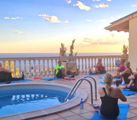 6 Tage Sonnenschein Yoga und Meditation Retreat VIP Mit Heilender Veganer Ernährung in Sitges, Spanien - Photo 4