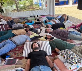 94-Daagse "The Possible Man" Yoga-, Mindfulness- en Ademwerk Retreat Voor Mannen in Alentejo, Portugal - Photo 1