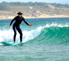 7 días de campamento de surf con line-ups vacíos y más de 17 horas de clases de surf en Galicia, España - Photo 5
