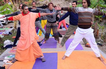 50 días de profesorado de yoga Kundalini Tantra de 500 horas en Rishikesh, India