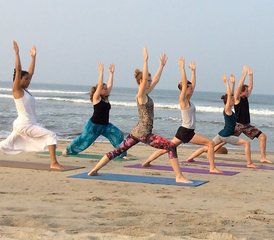 1123 jours en formation de professeur de yoga 200 h à Goa, Inde - Photo 1