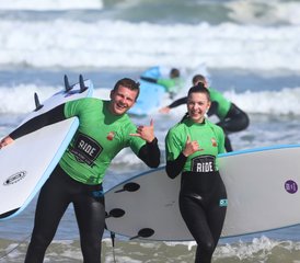 96 Tage Surf Flow Paket für Alle Stufen in Baleal, Portugal mit Sauna- und Jacuzzi-Zugang - Photo 1