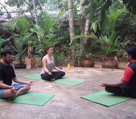 103 jours en retraite de méditation et yoga dans la forêt aux épices avec ayurvéda à Kandy, Province centrale, Sri Lanka - Photo 1