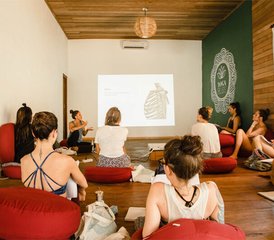 7 jours-50h en formation de professeur de yoga vinyasa et séquençage à Nusa Lembongan, Indonésie - Photo 5