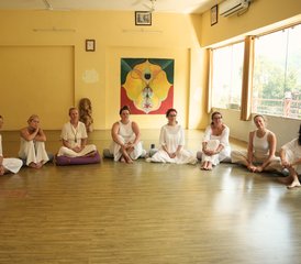 12 días de profesorado de yoga de 100 horas en Rishikesh, India: viaje de yoga para principiantes e intermedios - Photo 5