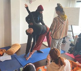 13 jours en stage de formation de professeur de yoga 100 heures pour débutants à Rishikesh, Inde - Photo 4