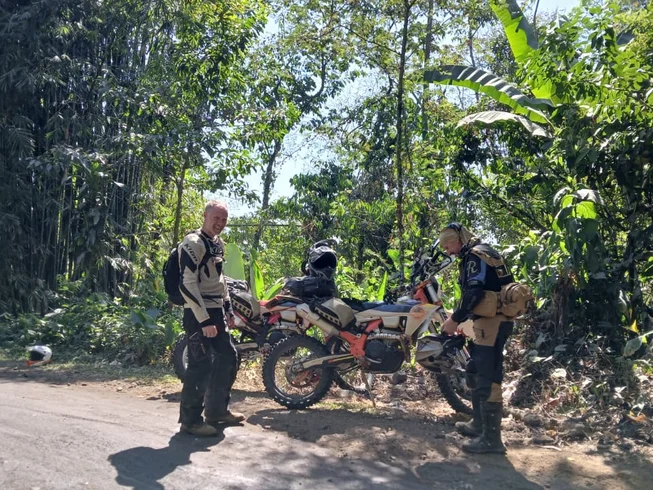 5 Day Between Fire and Water Guided Motorcycle Tour: Lake Atitlán Expedition