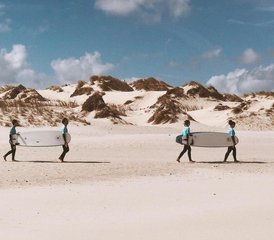 117 días de retiro de yoga y surf cerca de la hermosa Costa de Plata, Portugal - Photo 1