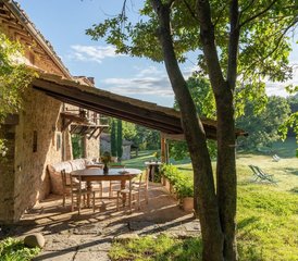 7 Day 6 Night Yoga, Culture, and Walking Retreat in the Tuscan Hills, Italy - Photo 2