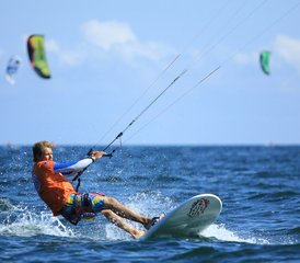 3 Day Ultimate Kite Surfing Adventure Tour Aboard the Sea Master in Egypt - Photo 4