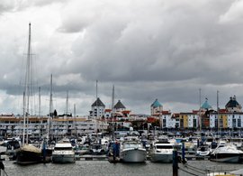 Faro Retreats und Reisen