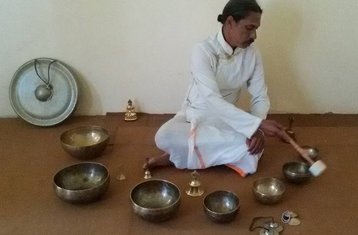 2 días de formación en sanación sonora con cuencos tibetanos en Dharamshala, Himalaya, India