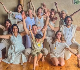 23 días de profesorado holístico de yoga de 200 horas RYT en el lago Atitlán, Guatemala - Photo 2