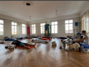 3 Tage mit Kundalini-Yoga, Yoga Nidra, heilsames Singen und klingen in Guggisberg, Schweiz