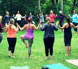 3 jours de 13ème stage annuel de yoga féminin « Retour à la nature » à Eugene, Oregon, États-Unis - Photo 3