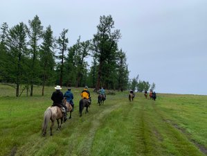 10 Day Private Horse Riding and Trekking in Mongolia: Admire Unspoiled Natural Beauty