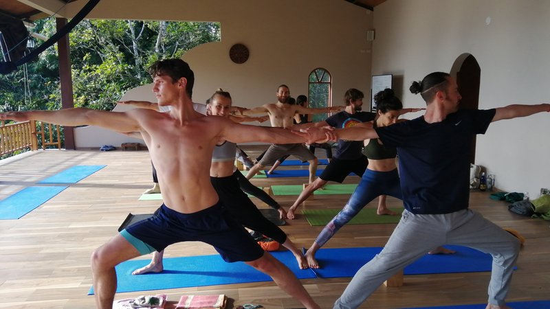 28 Tage 200-Stunden Yogalehrer Ausbildung in Cuenca