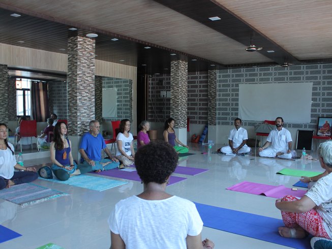 28 Day 200-hour Yoga Teacher Training in Rishikesh with Kirtan and ...