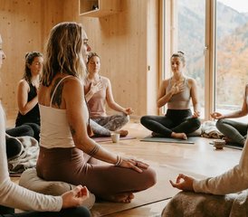 5 Tage The Art of Rest: Somatik, Yoga und Berg-Retreat in Bezau, Österreich - Photo 3