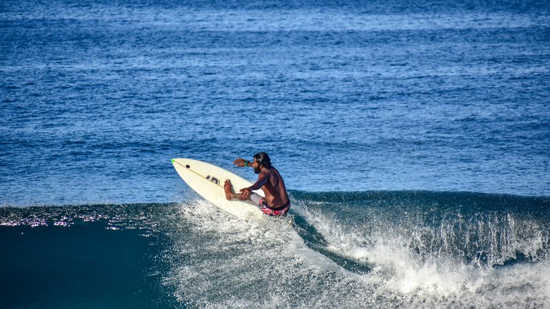 7-Daagse Beginners Surfkamp met Snorkelen en Sauna in Fuvahmulah, Malediven
