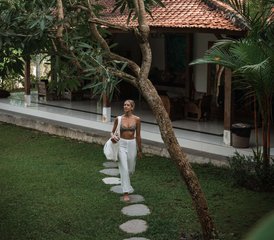 15 Day Relax Pack Yoga Holiday with Balinese and Hot Stone Massages in Canggu, Bali, Indonesia - Photo 4