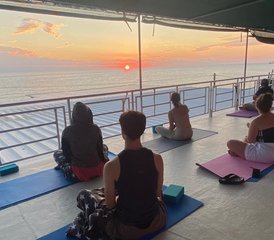 8 días de retiro de yoga y SUP en la costa de Corfú, Grecia, con senderismo, caminatas, natación y kayak - Photo 2
