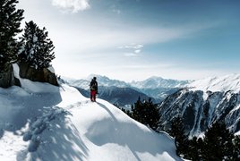 Schnee Retreats und Reisen