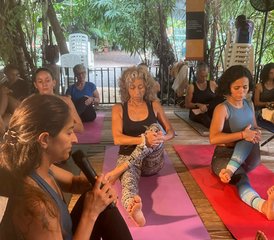 1124 días de profesorado híbrido de yoga de 200 horas: en línea y presencial en San Juan, Puerto Rico - Photo 1