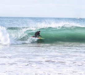 84 días de emocionante campamento de surf y acogedor alojamiento en Cascais, Lisboa - Photo 1