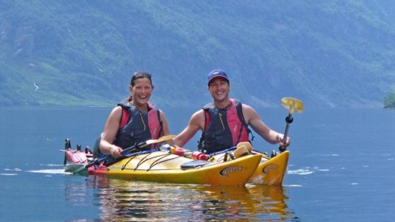 3 Day Norwegian Fjords and Summits Tour with Sea Kayaking, Hiking and Camping in Nærøyfjord