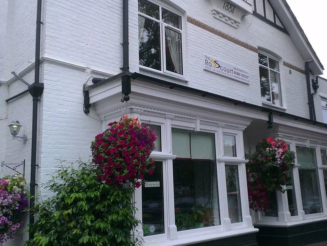 3 Days The Rosscourt Motorcycle Friendly Accommodation in Dorset, UK photo 6