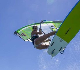 8 días de campamento intermedio de windsurf en Surfers Retreat, Fuerteventura, España - Photo 5