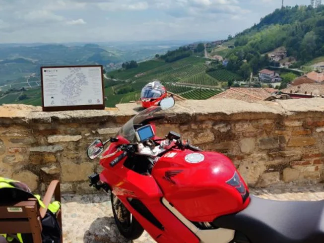 12 Day Italy + France Western Alps: Langhe, Route des Grandes Alpes - Premium Guided Motorcycle Tour photo 4