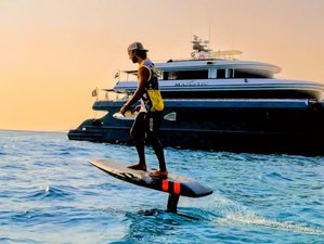 8 días de safari en yate con eFoil y kitesurf con gente increíble: vuela sobre el mar Rojo, Egipto