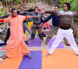 21 días de profesorado de yoga Kundalini Tantra de 200 horas en Rishikesh, India - Photo 3