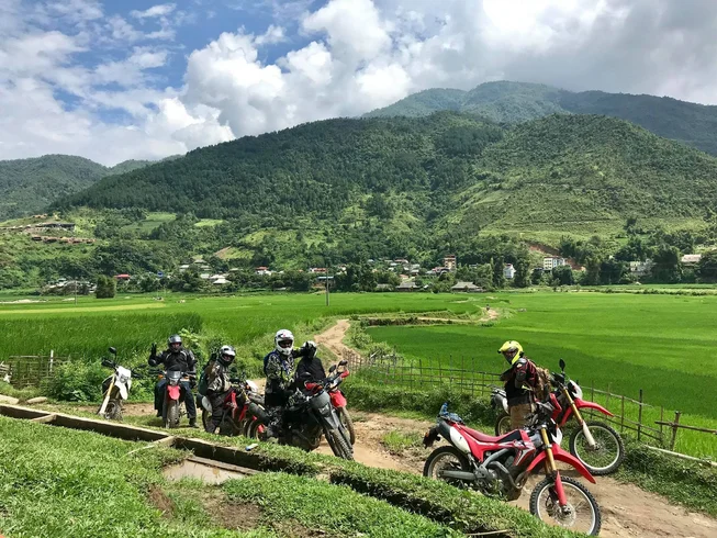 2 Day Delightful Vietnam Guided Motorbike Tour From Hanoi to Mai Chau, Vietnam photo 5