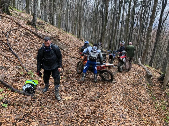 6 Days Enduro Escape Motorcycle Tour in Romania photo 3