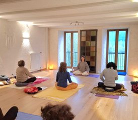 7 jours en stage de yoga et jeûne d'automne en région parisienne à Viarmes, France - Photo 2